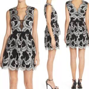 BCBGMAXAZRIA Women's Black and White Dress